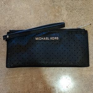 Michael Kors Wristlet